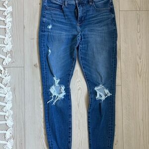 American Eagle dream jean Distressed skinny Jeans size 6